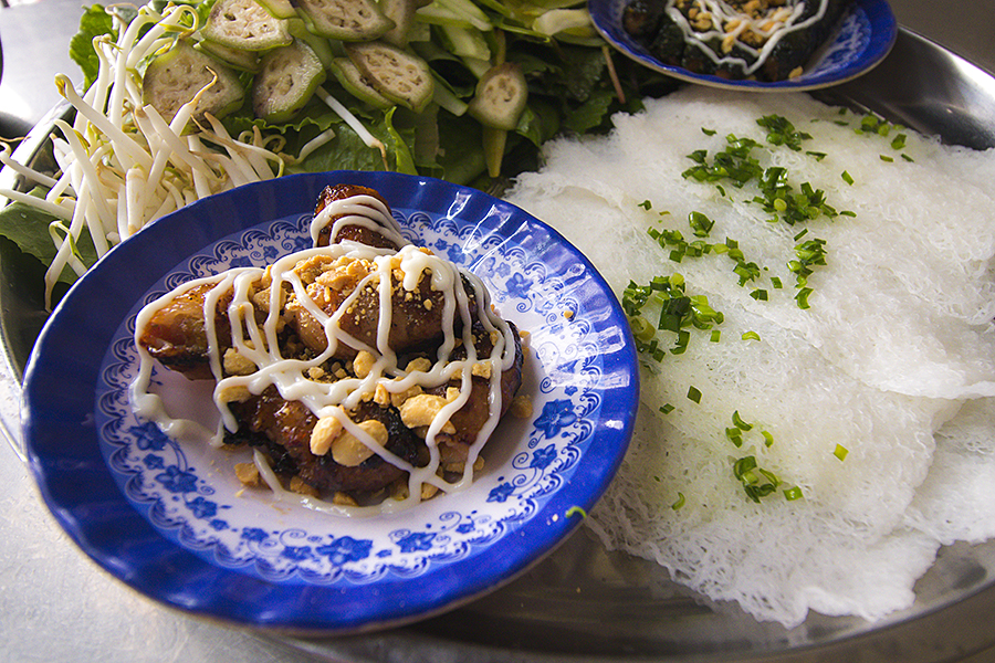 onetrip saigon food tour