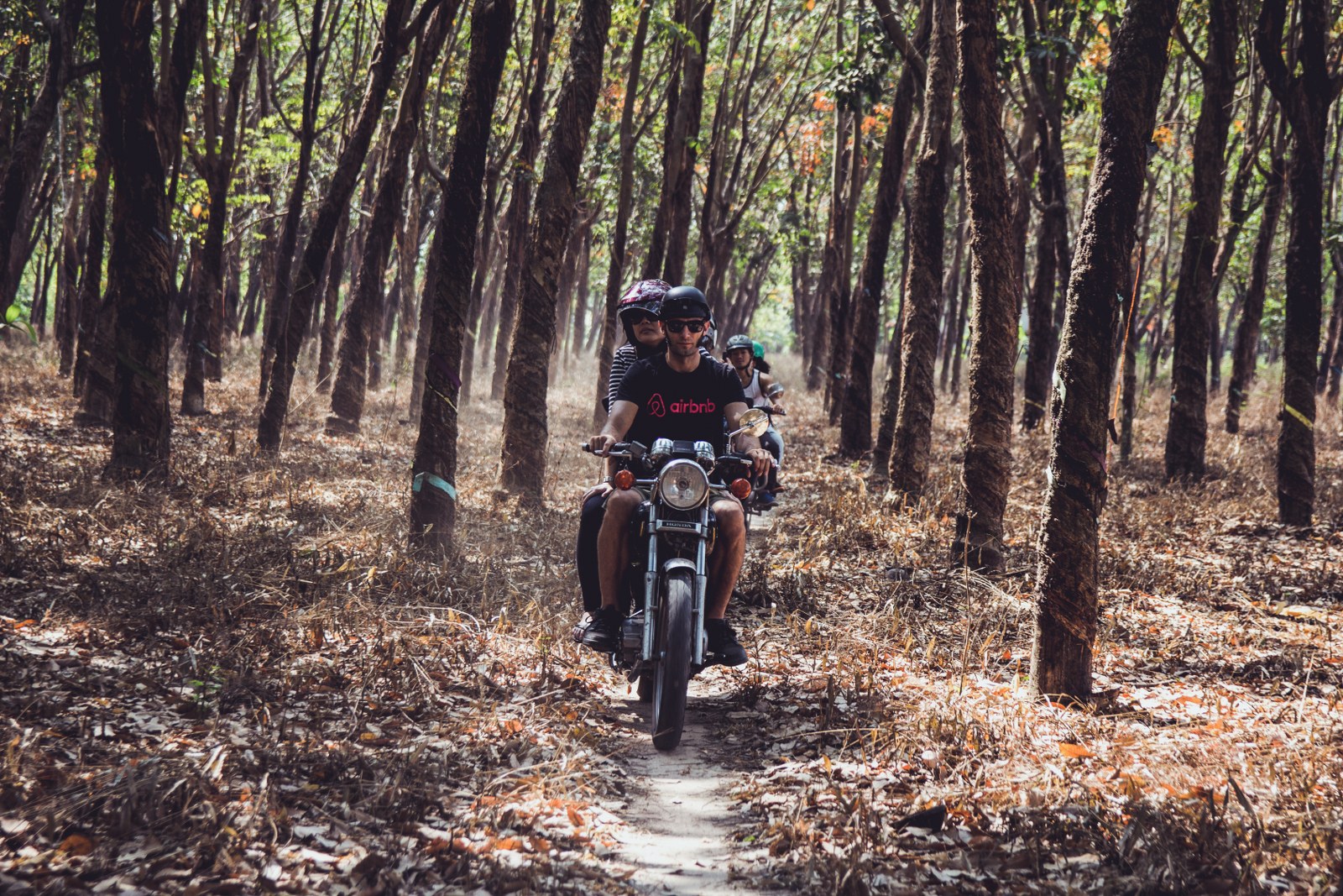 cu chi tunnels motorbike tour half day
