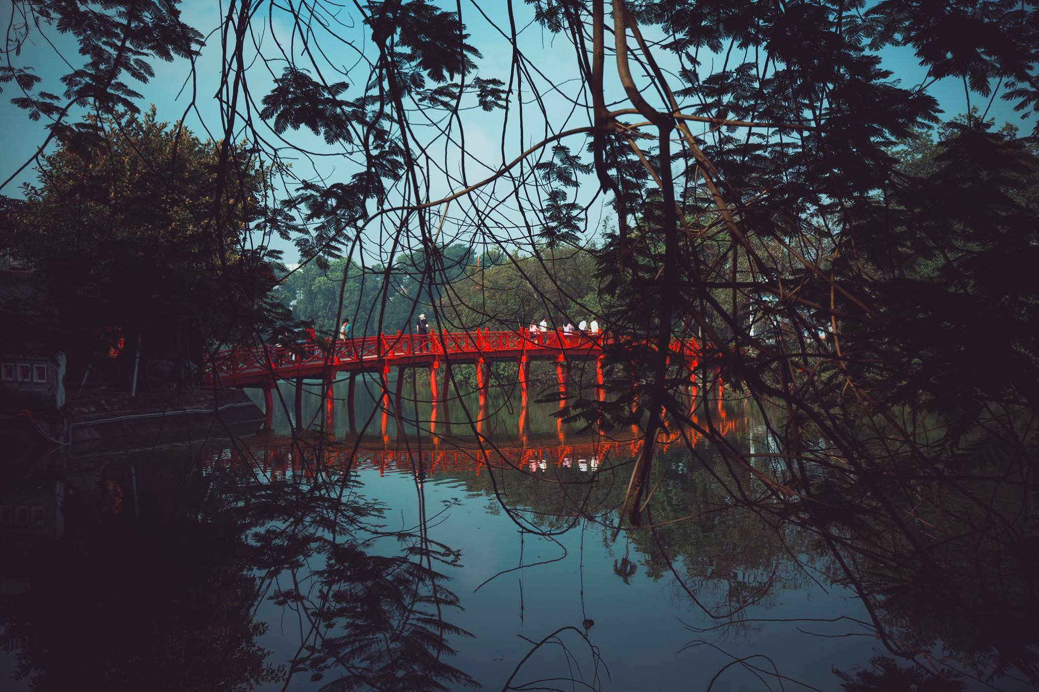 how to get around in hanoi