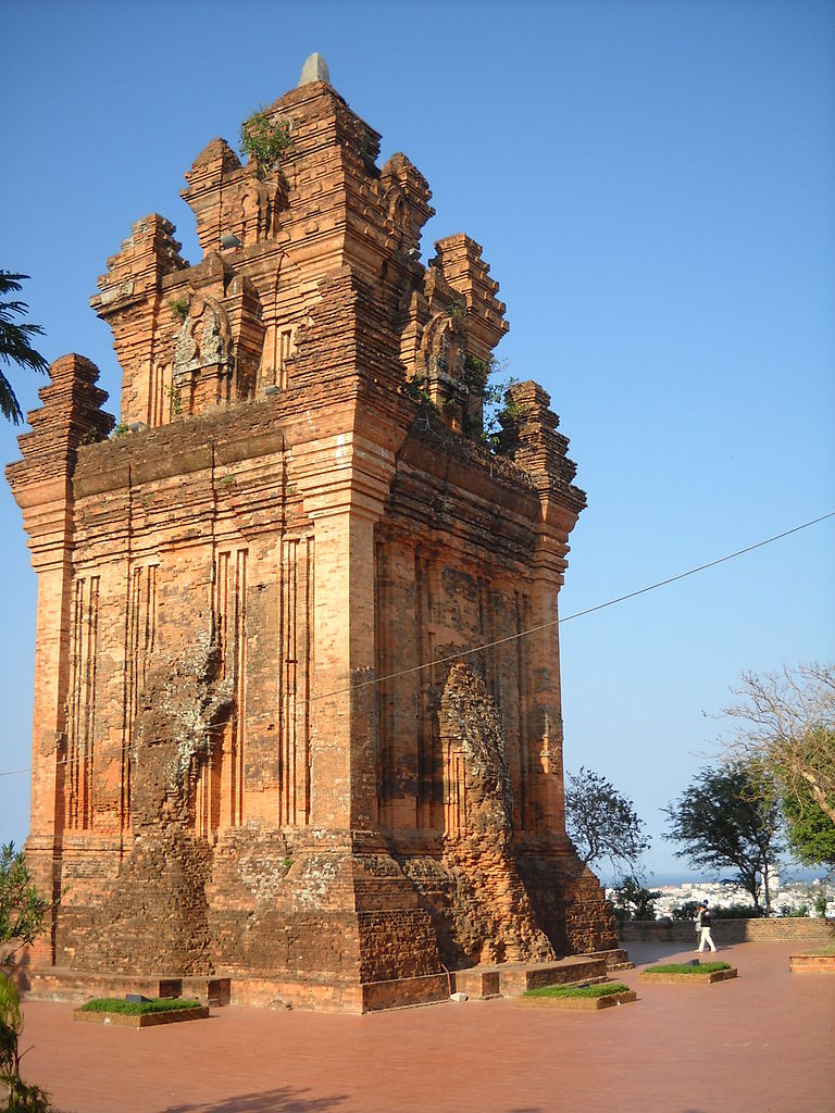 Phu yen temple