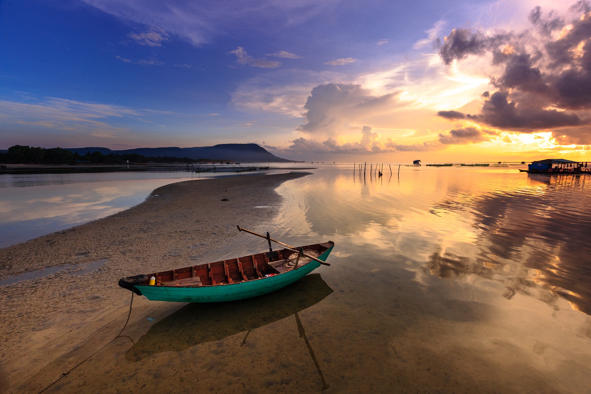 when to visit phu quoc island
