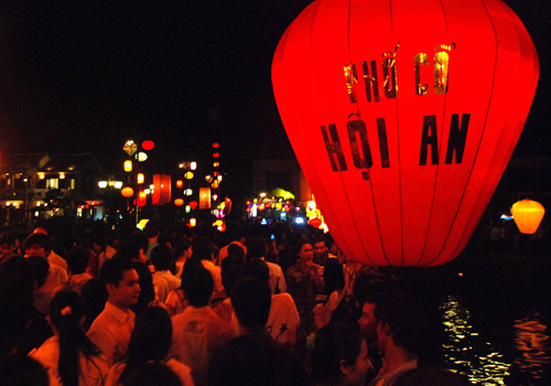 tet-nguyen-tieu-festival-hoi-an