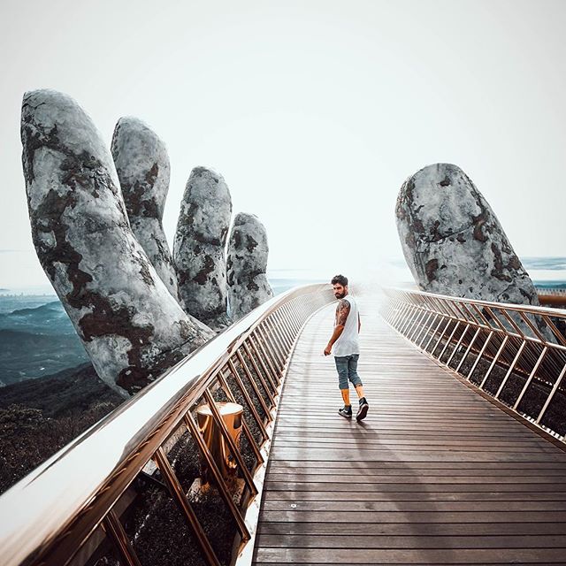 where is golden bridge vietnam