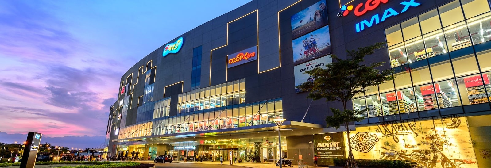 shopping-mall-bus-saigon